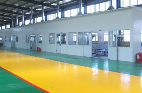 蘇州環氧地坪分析：引起地坪起砂起灰的關鍵因素是什么？