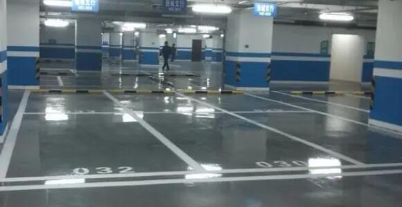 南京停車(chē)場(chǎng)劃線在施工前做哪些準(zhǔn)備？飛揚(yáng)施工經(jīng)驗(yàn)豐富,價(jià)格公道