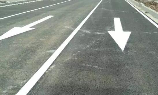 蘇州道路廠區(qū)劃線分析,廠區(qū)道路劃線標準尺寸? 蘇州道路廠區(qū)劃線分析,廠區(qū)道路劃線標準尺寸?