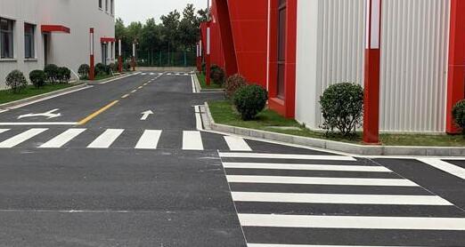 打造昆山廠區道路劃線新標桿,專業施工方案揭秘 打造昆山廠區道路劃線新標桿,專業施工方案揭秘