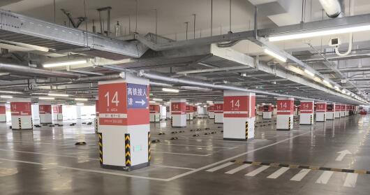 蘇州停車位劃線解讀，聚氨酯標(biāo)線漆和熱熔漆哪個(gè)好？