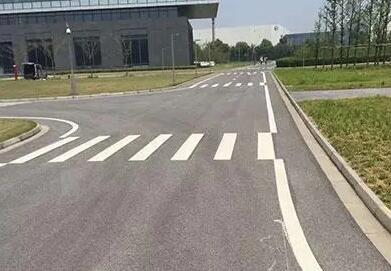 昆山廠區(qū)道路劃線設(shè)計(jì)規(guī)范,確保交通安全與流暢的基礎(chǔ) 昆山廠區(qū)道路劃線設(shè)計(jì)規(guī)范,確保交通安全與流暢的基礎(chǔ)