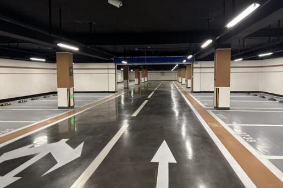 蘇州吳江廠區劃線專業施工,打造有序交通環境 蘇州吳江廠區劃線專業施工,打造有序交通環境