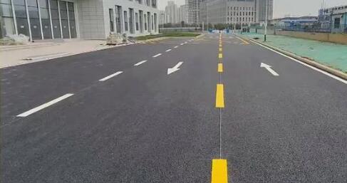 蘇州專業(yè)廠區(qū)劃線服務,打造有序空間 蘇州專業(yè)廠區(qū)劃線服務,打造有序空間